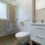 Kurka Wodna - Na Mazurach Apartament Dluzek